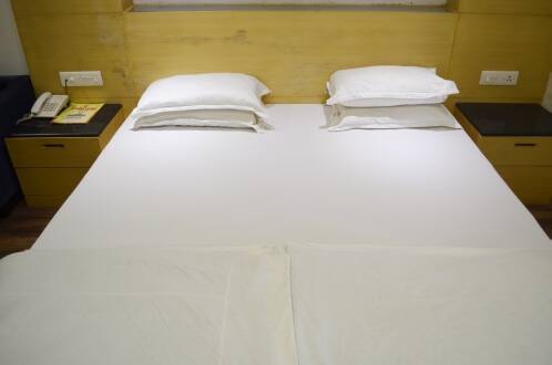 Hotel Charans International, Lucknow 5